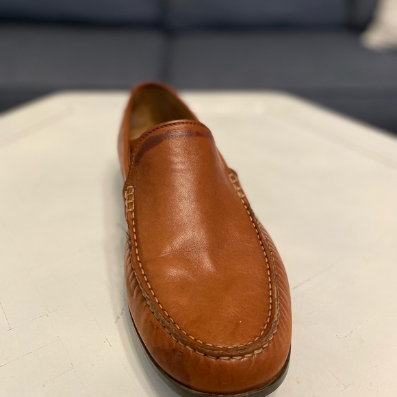 SOLD - Johnston & Murphy Men’s Cresswell Venetian Leather Penny Loafers - Picture 7 of 9